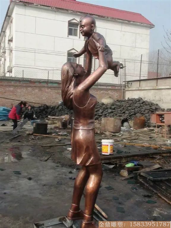 厂家直销锻铜人物雕塑 广场园林景观雕塑